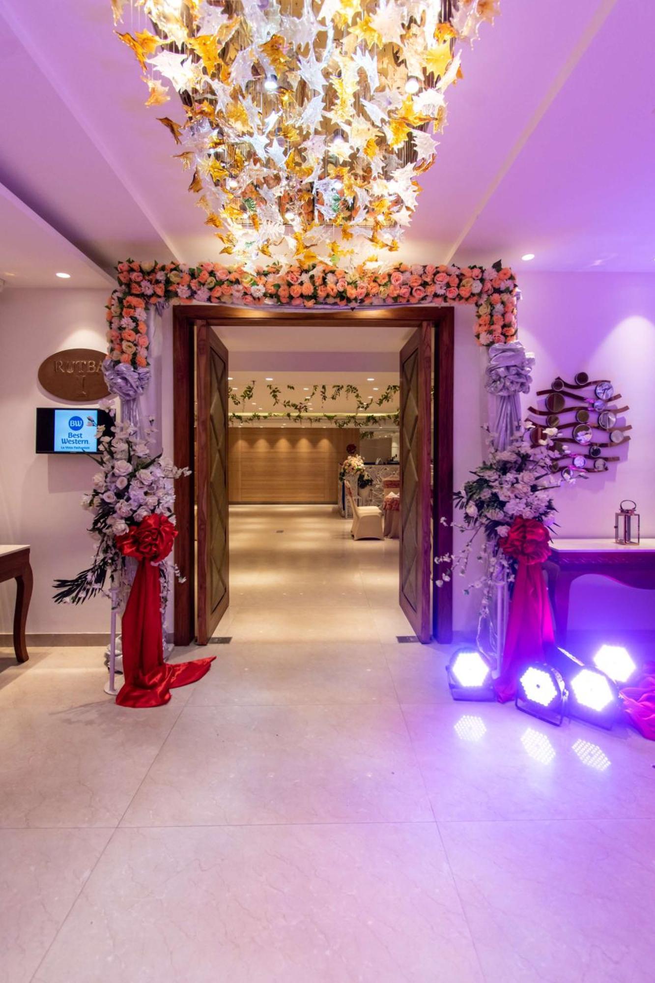 Best Western La Vista Pathānkot Εξωτερικό φωτογραφία