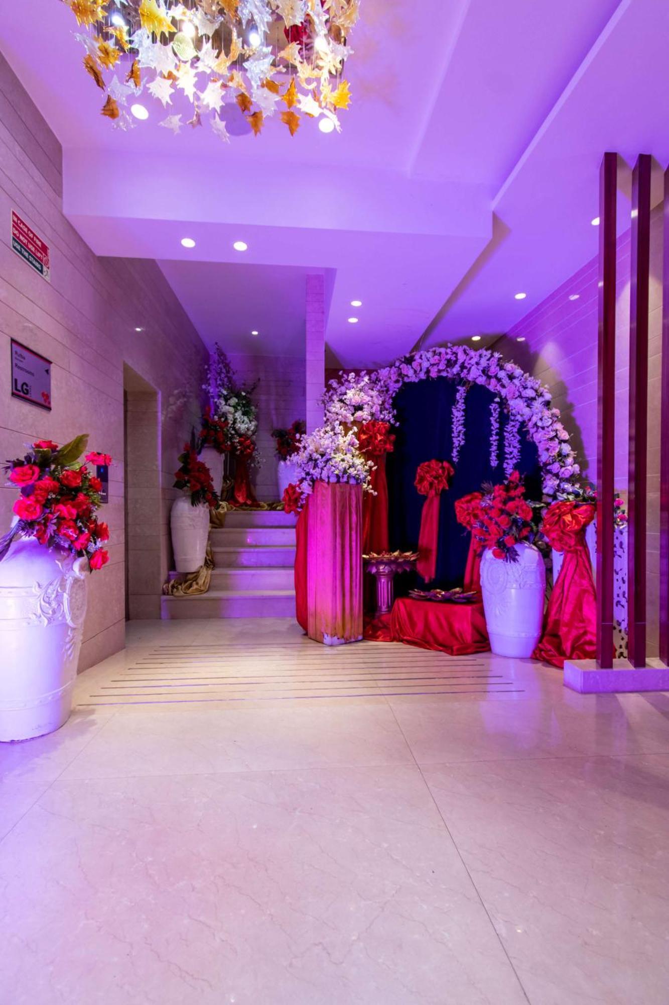 Best Western La Vista Pathānkot Εξωτερικό φωτογραφία