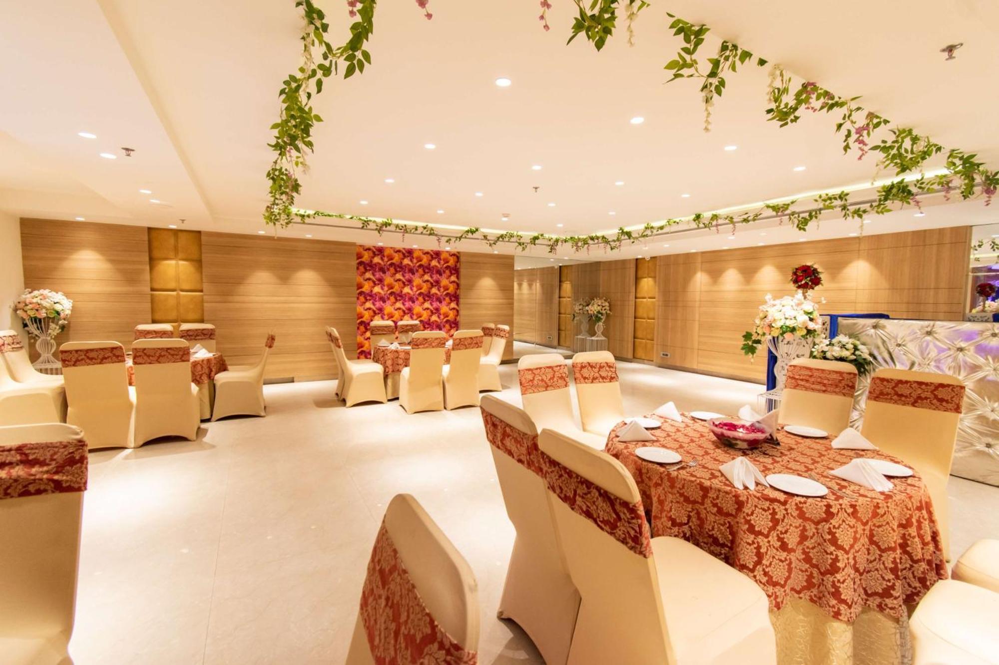Best Western La Vista Pathānkot Εξωτερικό φωτογραφία