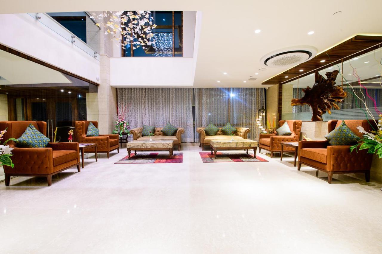 Best Western La Vista Pathānkot Εξωτερικό φωτογραφία