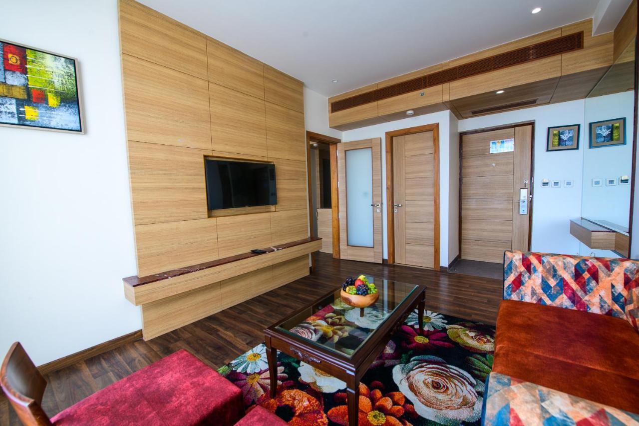 Best Western La Vista Pathānkot Εξωτερικό φωτογραφία